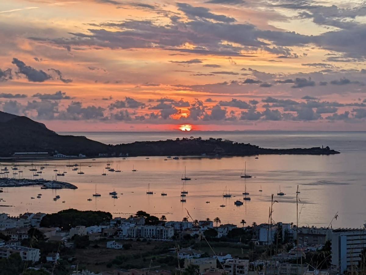 Private Villas Puerto Pollensa For Family Groups, Private Mountain Ideal For Runners, Trailers, Hikers, It Is Approximately 3 Minute Walk From The Beach Port de Pollença Exterior foto