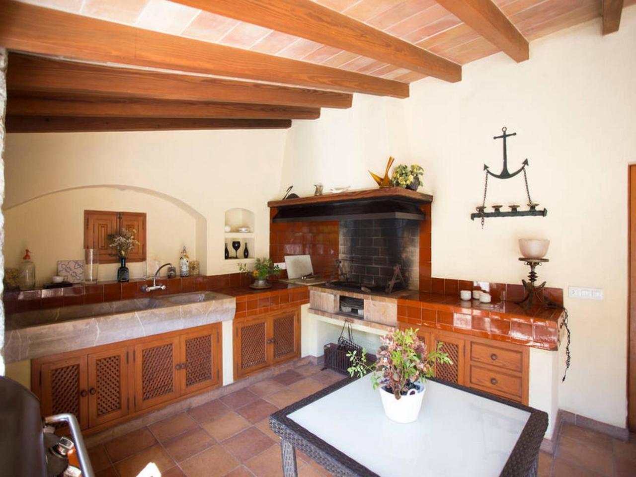 Private Villas Puerto Pollensa For Family Groups, Private Mountain Ideal For Runners, Trailers, Hikers, It Is Approximately 3 Minute Walk From The Beach Port de Pollença Exterior foto