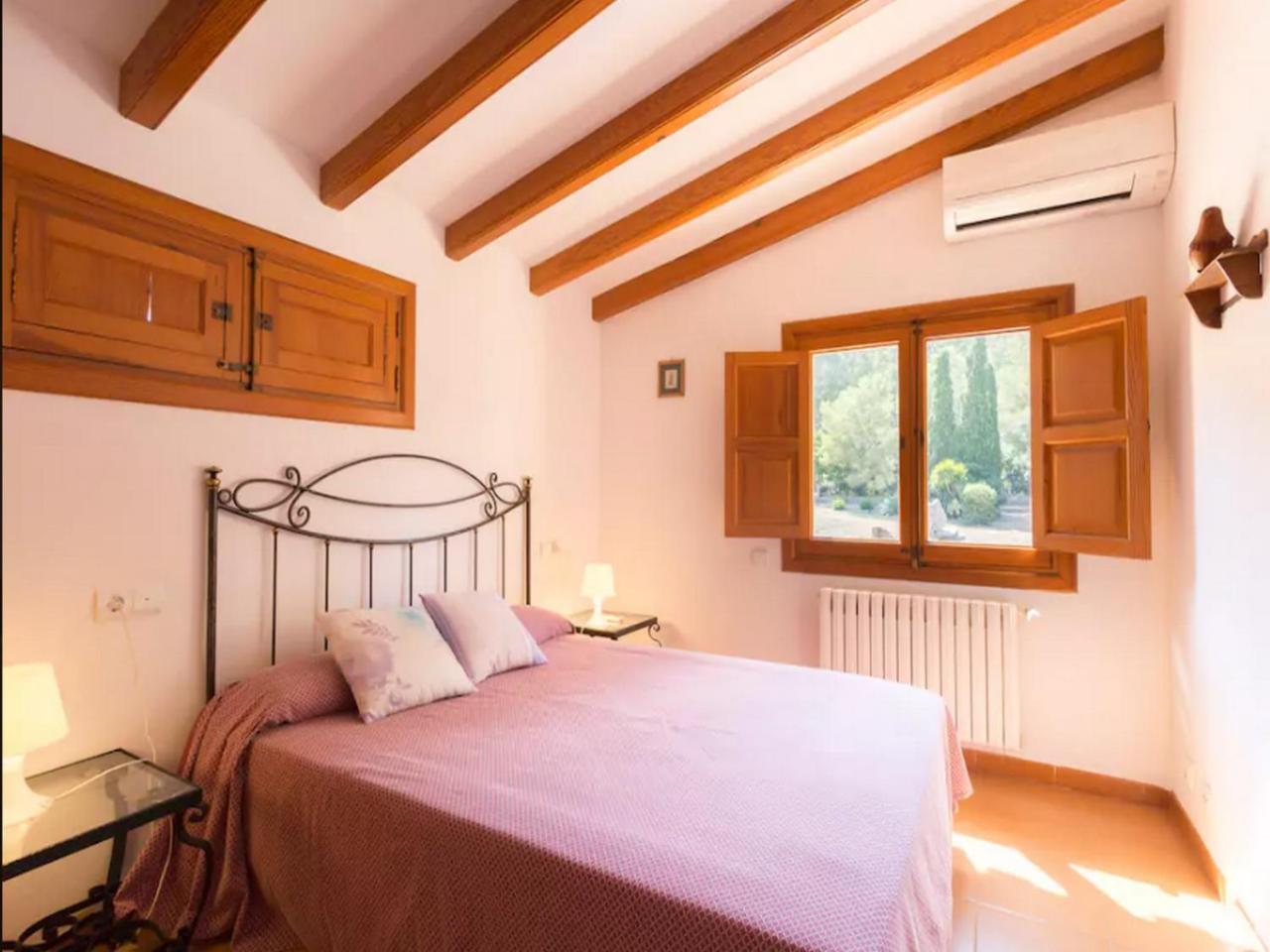 Private Villas Puerto Pollensa For Family Groups, Private Mountain Ideal For Runners, Trailers, Hikers, It Is Approximately 3 Minute Walk From The Beach Port de Pollença Exterior foto